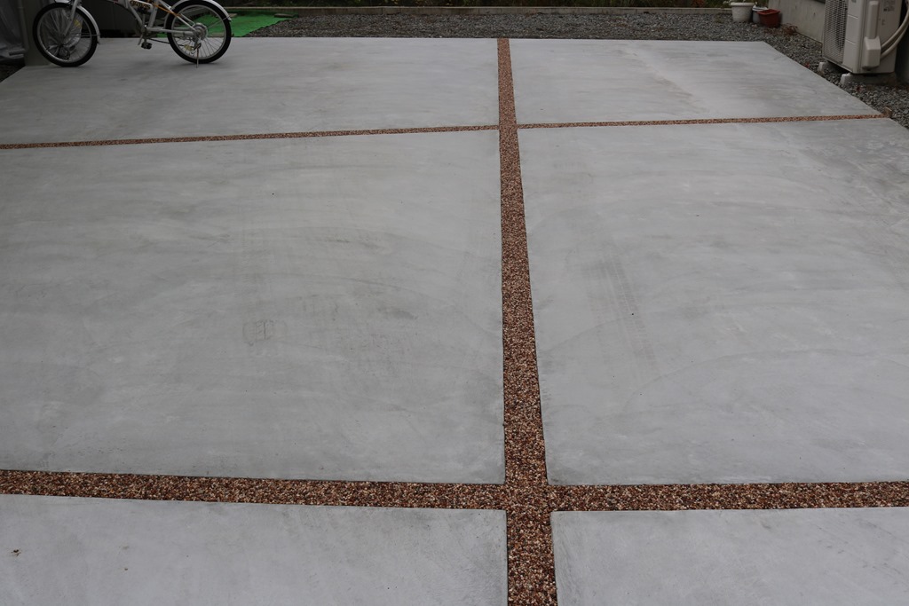 駐車場の目地を樹脂舗装仕上げ エクステリアのトレド 長野市